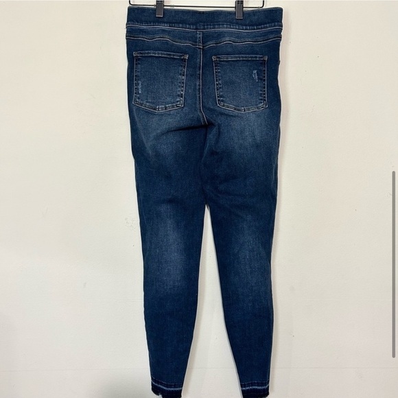 Spanx Distressed Blue Ankle Skinny Legging Jeans SIZE MEDIUM - Picture 4 of 7